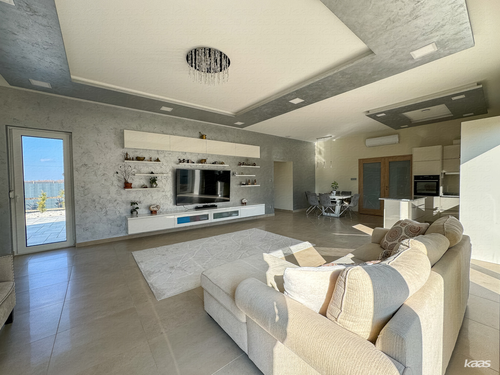Ingatlan #2983
