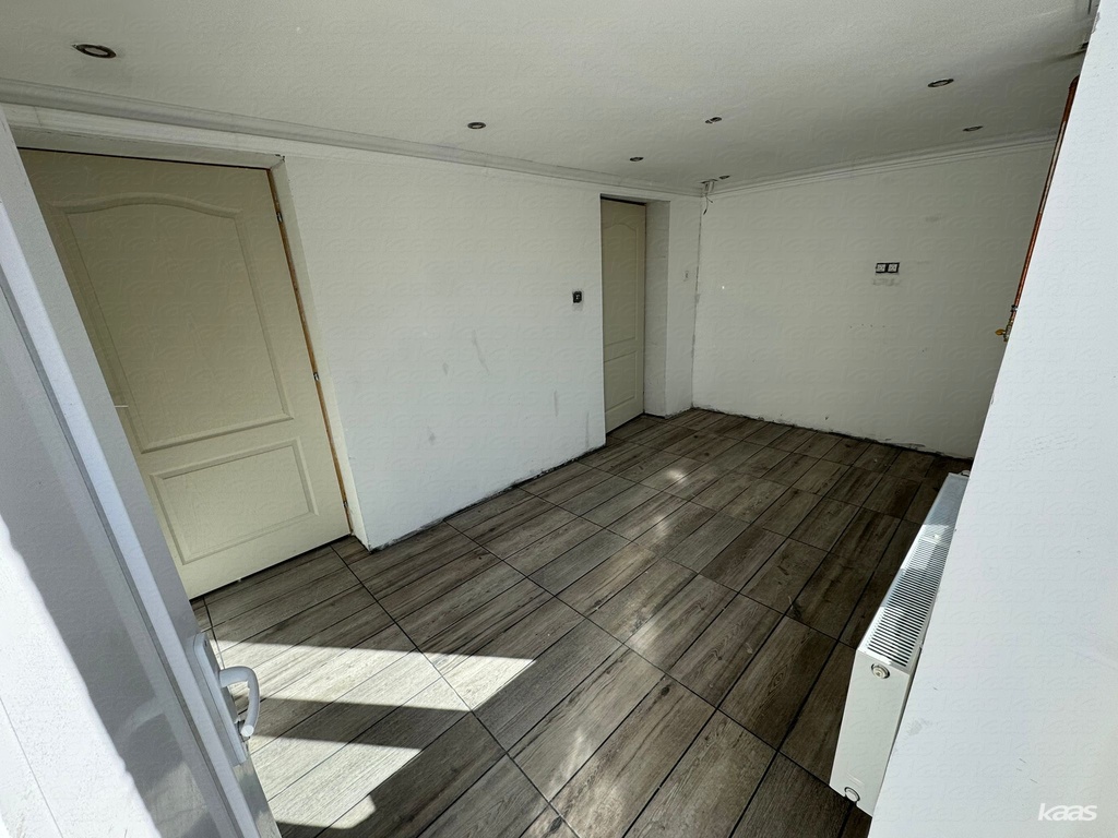 Ingatlan #3352 - 4