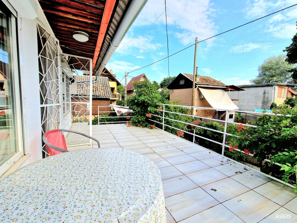 Ingatlan #3525 - 2