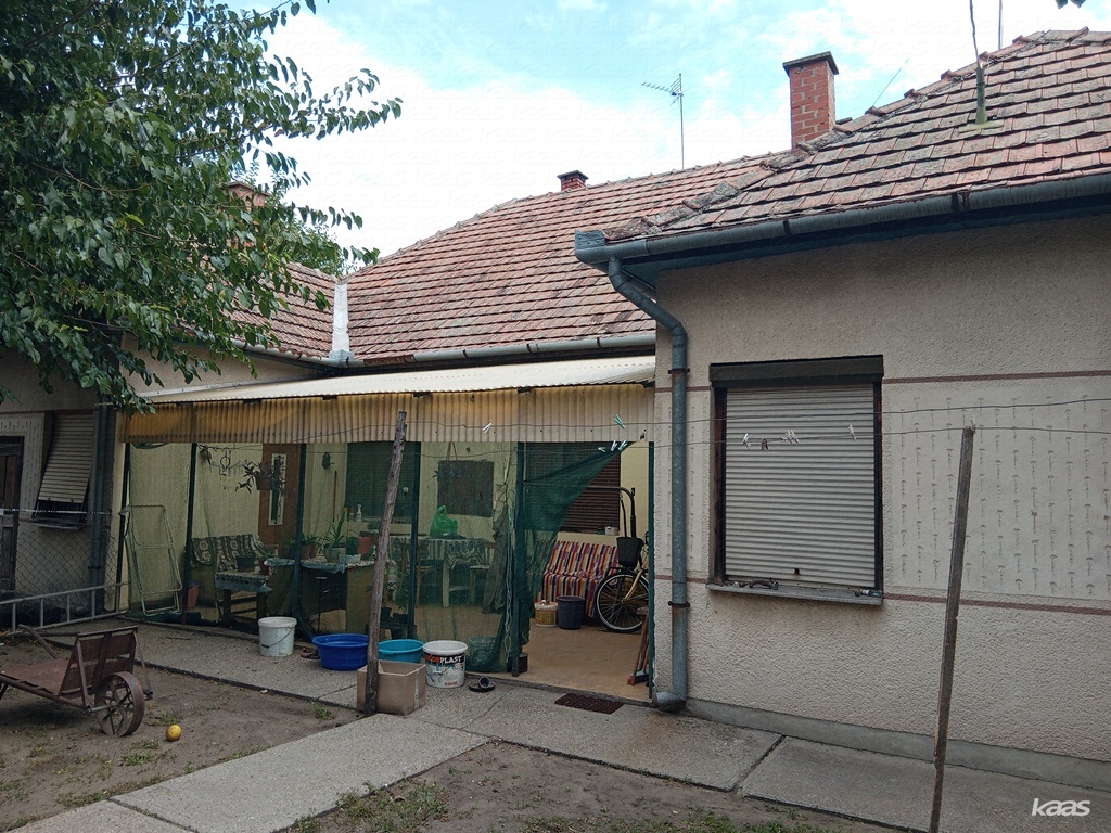 Ingatlan #3584 - 3