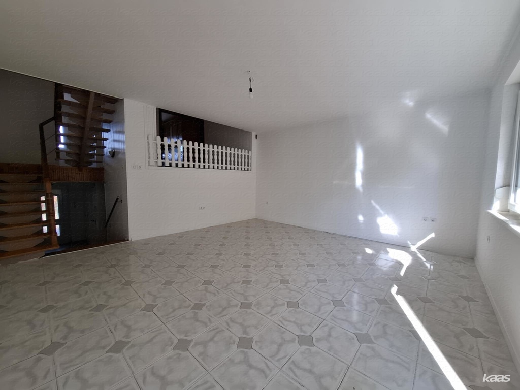 Ingatlan #3618 - 2