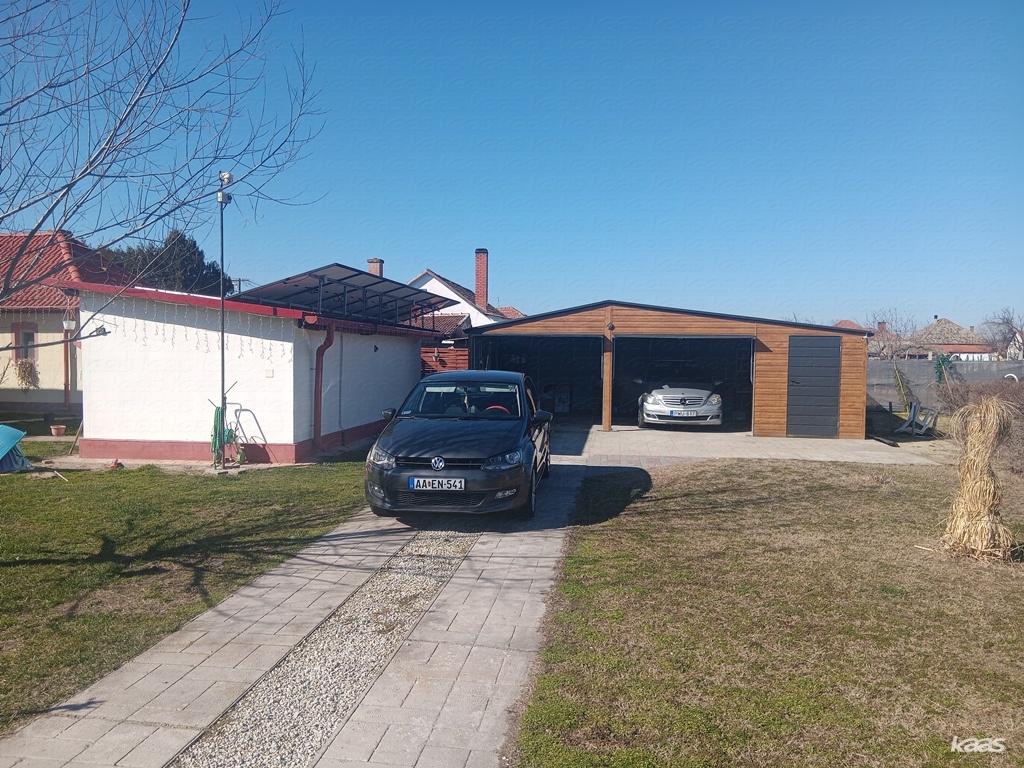 Ingatlan #3721 - 3