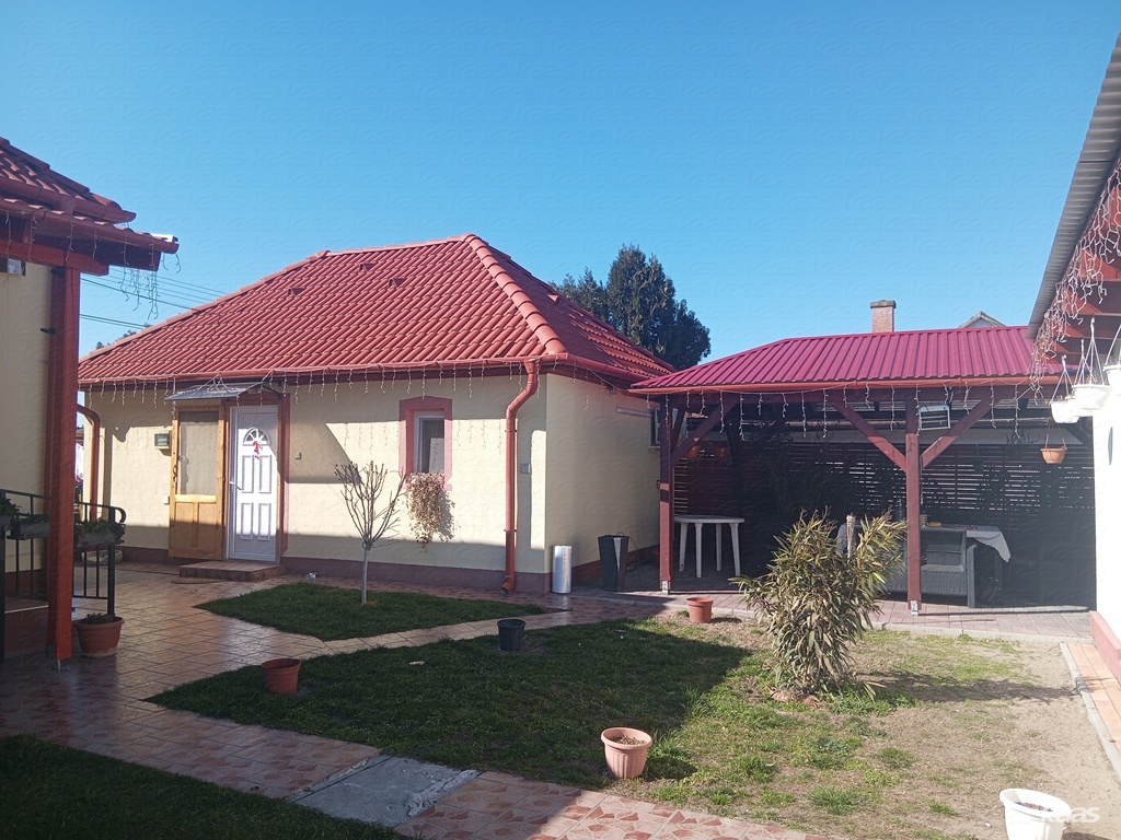 Ingatlan #3721 - 4