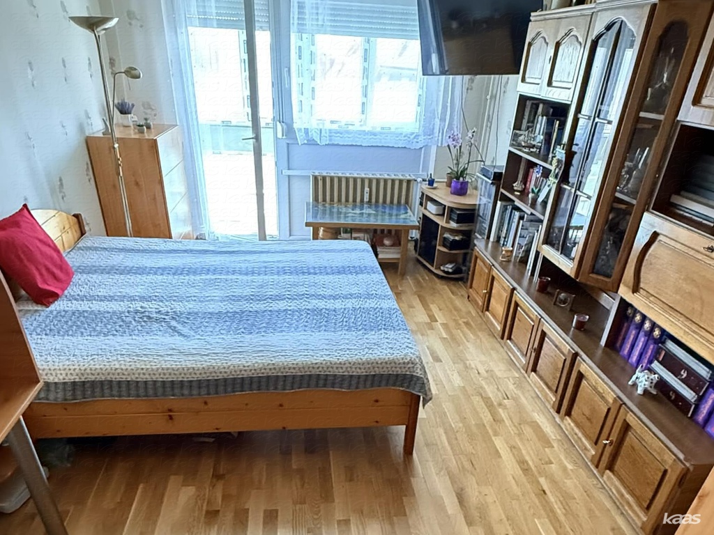 Ingatlan #3774