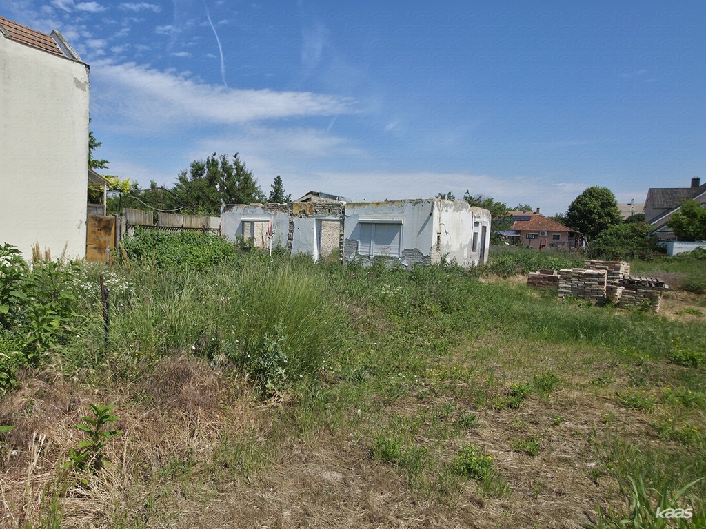 Ingatlan #3820 - 3