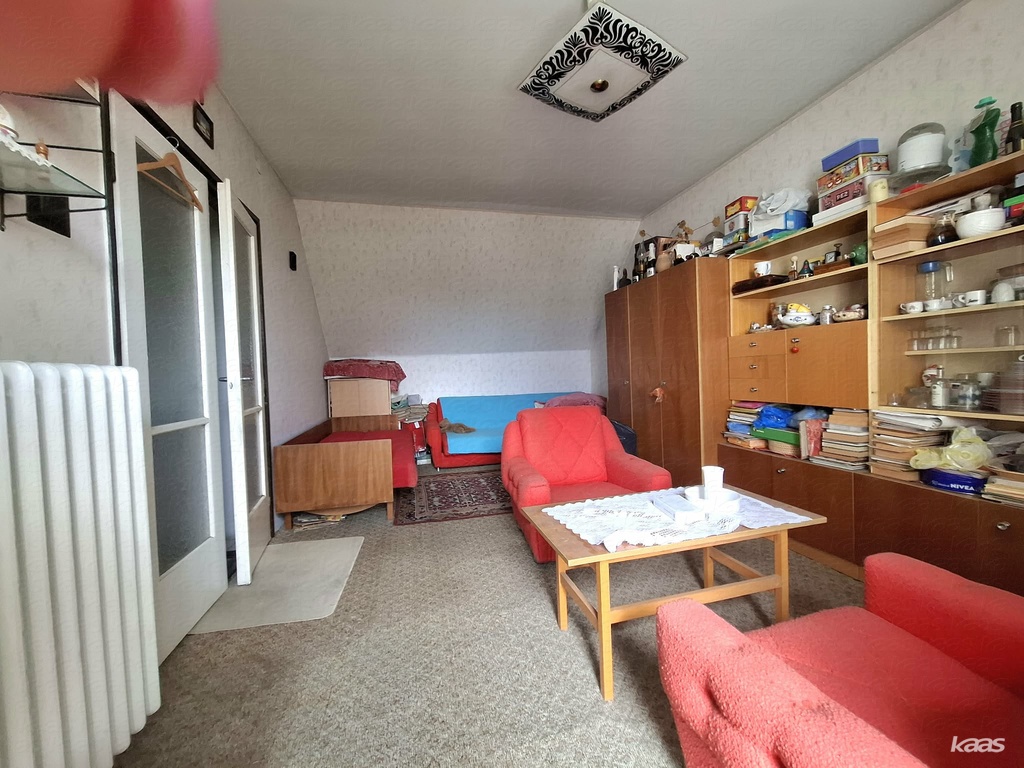 Nagy lakás jó áron, jó helyen - 4