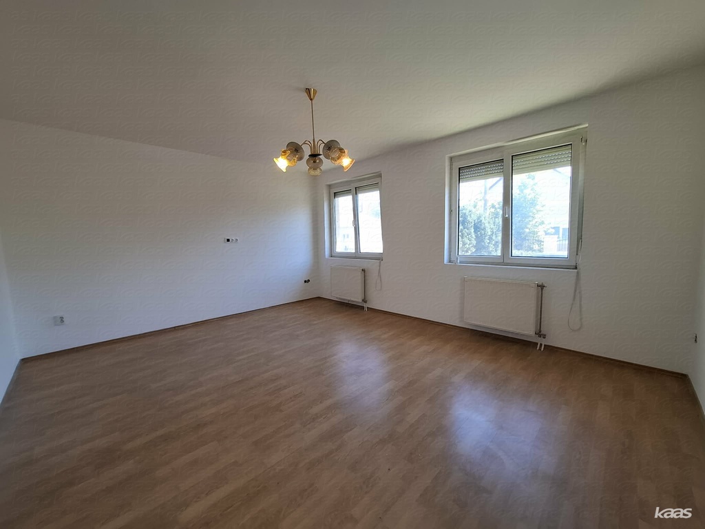 Szeged (Baktó), Alkotmány utca 106 - 2